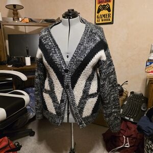 Women's Black and Gray Sweater